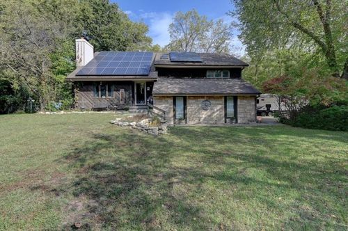 17220 River Dr, Kearney, MO, 64060-8256 | Card Image