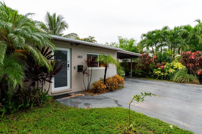 1401 Ne 17 Th Way, House other with 3 bedrooms, 2 bathrooms and null parking in Fort Lauderdale FL | Image 58