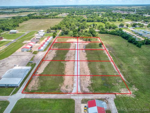 1132 N Amelia Lane, Haskell, OK, 74436 | Card Image