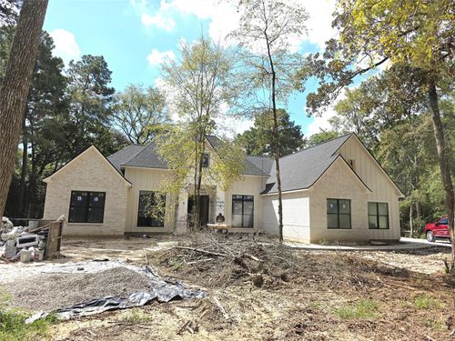 2 Lake Forest Dr, Conroe, TX, 77384-3152 | Card Image