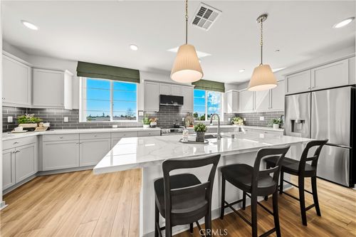 2854 Via Descanso, Camarillo, CA, 93012 | Card Image