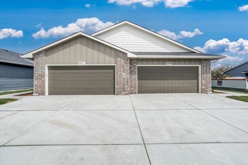 5433/5435 N Briskbay Ct., Maize, KS, 67101 | Card Image