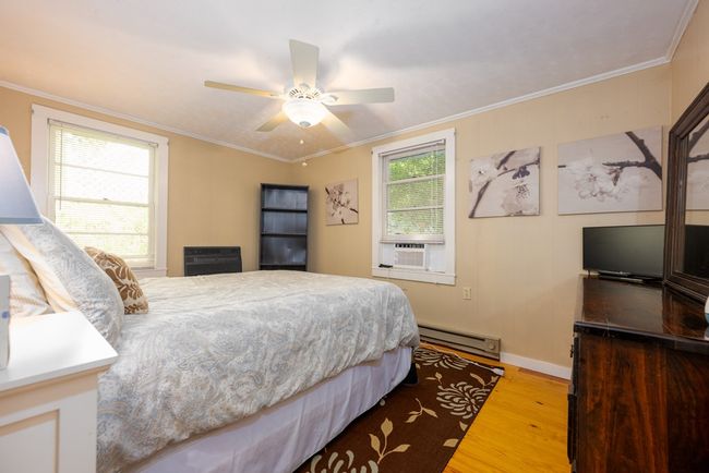 181 Village Rd, House other with 3 bedrooms, 2 bathrooms and null parking in Murphy NC | Image 11