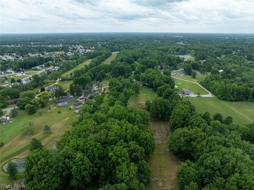35176 Chestnut Ridge Rd, North Ridgeville, OH, 44039-3914 | Card Image