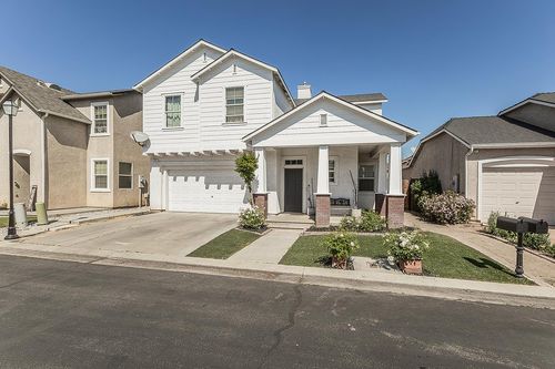 717 W Tivoli Ln, Clovis, CA, 93619-3769 | Card Image