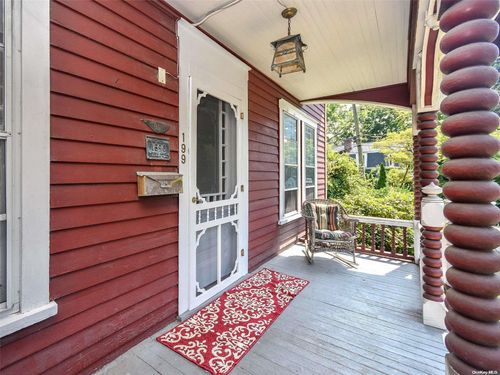 199 Prospect Ave, Sea Cliff, NY, 11579-1053 | Card Image