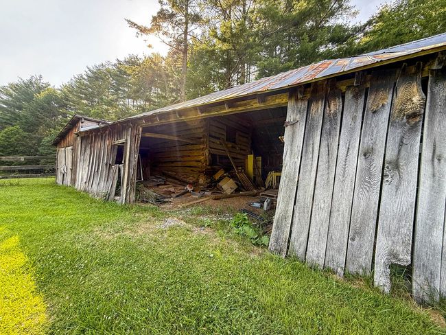 2486 Laurel Fork Rd, Home with 0 bedrooms, 0 bathrooms and null parking in Rocky Gap VA | Image 21