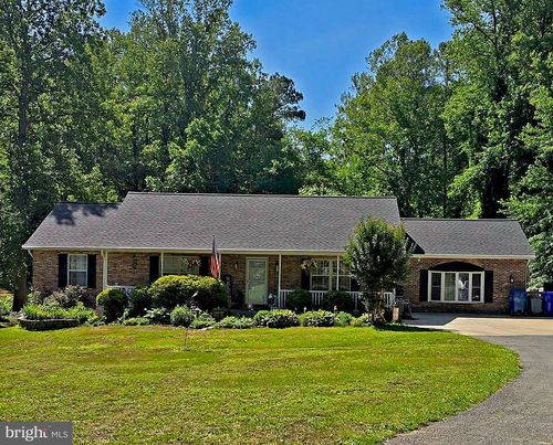 7370 Bullfeather Pl, Hughesville, MD, 20637-2923 | Card Image