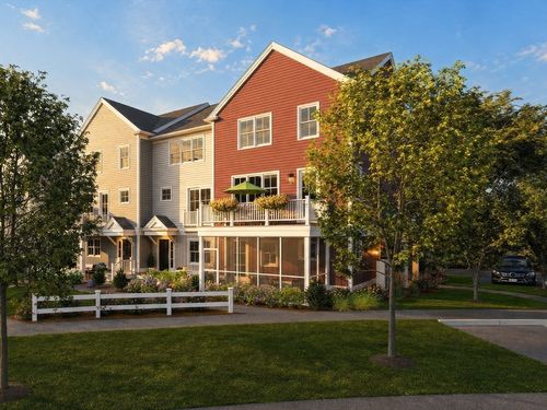 39-3-0 Oxbow Rd, Raynham, MA, 02767 | Card Image