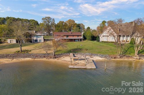 18726 Bluff Point Rd, Cornelius, NC, 28031-7962 | Card Image