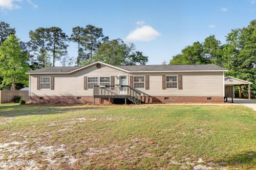 130 Topsail Lake Dr, Hampstead, NC, 28443-2789 | Card Image