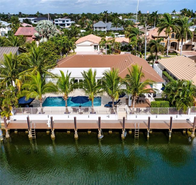 2710 Ne 47 Th St, House other with 3 bedrooms, 2 bathrooms and null parking in Lighthouse Point FL | Image 4