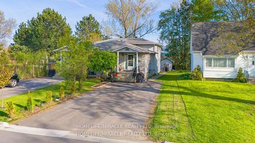 569 Veterans Rd, Oshawa, ON, L1H3N6 | Card Image