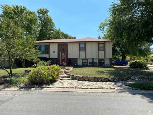 512 Charles Road, Abilene, KS, 67410 | Card Image