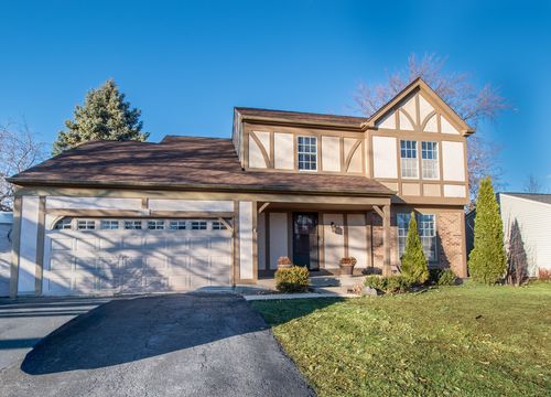 3140 Medford Ct, Aurora, IL, 60504-7271 | Card Image