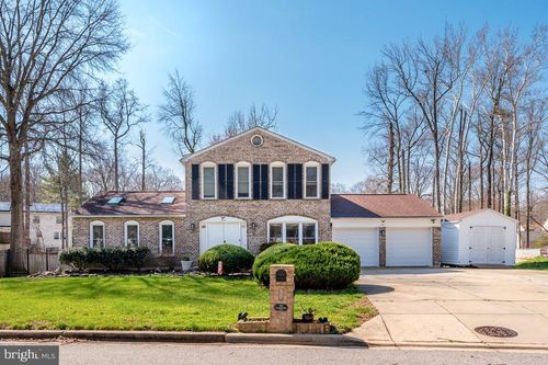 105 Saint Andrews Dr E, FORT WASHINGTON, MD, 20744-6435 | Card Image