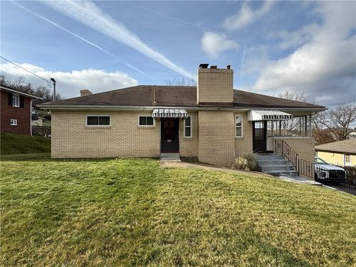 151 Thorne Rd, Washington, PA, 15301-6258 | Card Image