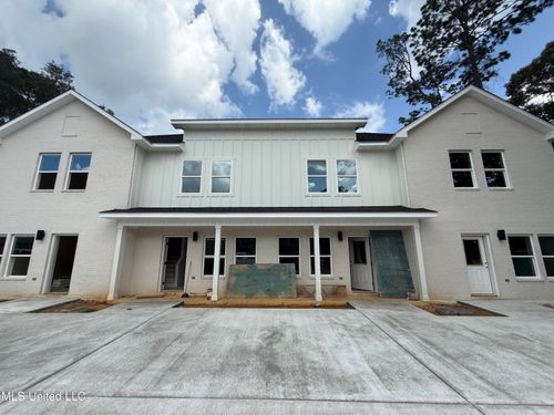 101-101 Highpoint Dr, Diamondhead, MS, 39525 | Card Image