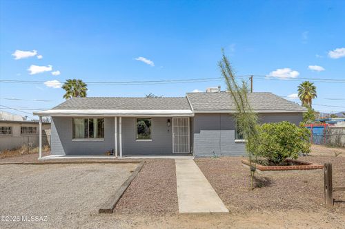 3321 E Silverlake Road, Tucson, AZ, 85713 | Card Image