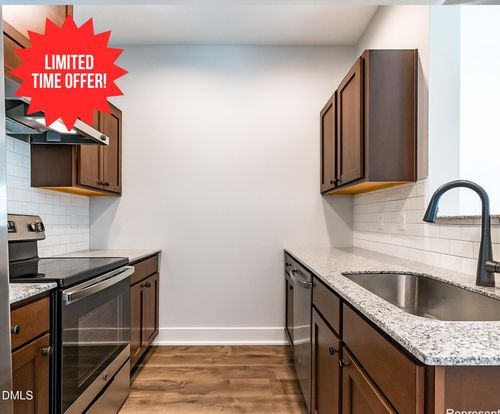 202-645 N O'Neil Street, Clayton, NC, 27520 | Card Image
