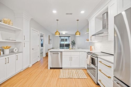 106-99 Foundry Pl, Portsmouth, NH, 03801 | Card Image