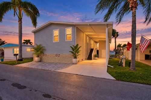 349-18675 U.S. Highway 19 N., Clearwater, FL, 33764 | Card Image