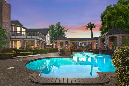 5601 Kingston Ct, Richardson, TX, 75082-4002 | Card Image