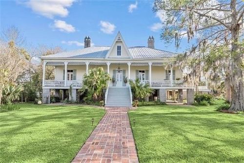 2407 Lakeshore Drive, Mandeville, LA, 70448 | Card Image