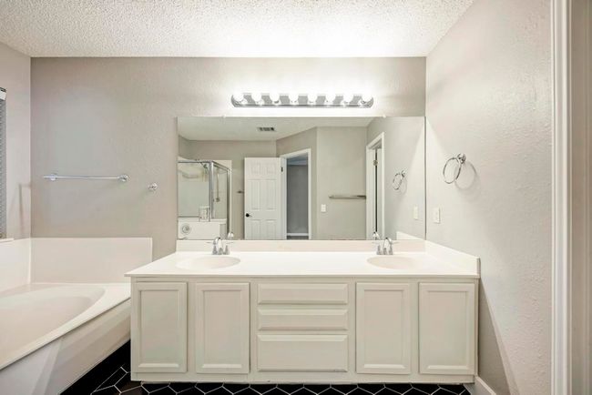 9113 Edwardson Ln, House other with 4 bedrooms, 2 bathrooms and 4 parking in Austin TX | Image 16