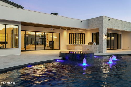 6610 N Mountain View Dr, Paradise Valley, AZ, 85253-4066 | Card Image