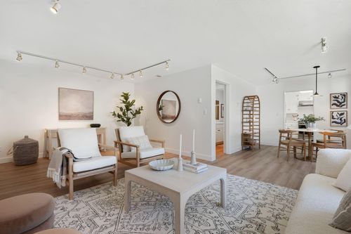 22-1600 Garden Street, SANTA BARBARA, CA, 93101 | Card Image
