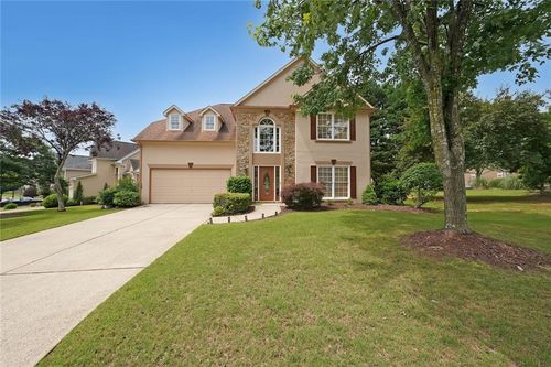 2747 Harper Woods Dr, Marietta, GA, 30062-8602 | Card Image