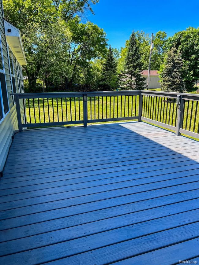 11236 Chyna Run, House other with 4 bedrooms, 4 bathrooms and null parking in Springfld Twp MI | Image 12