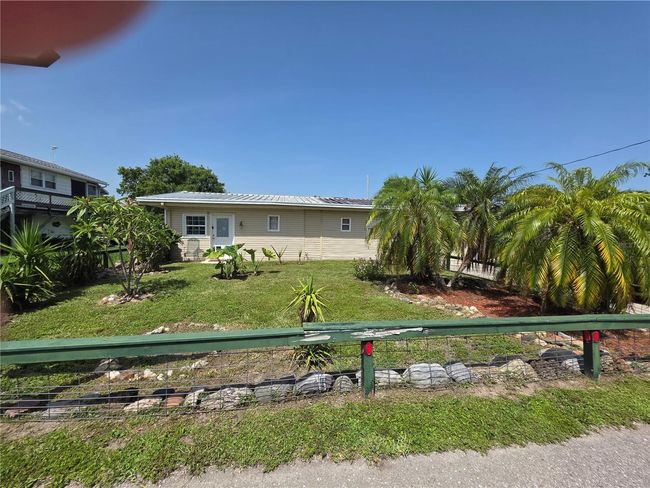 Front of House | Image 4
