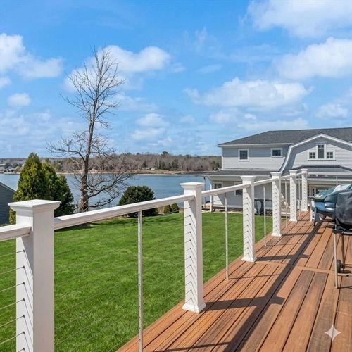 40 Thurston Point Rd, Gloucester, MA, 01930-1616 | Card Image