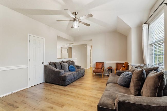 Game Room | Image 18