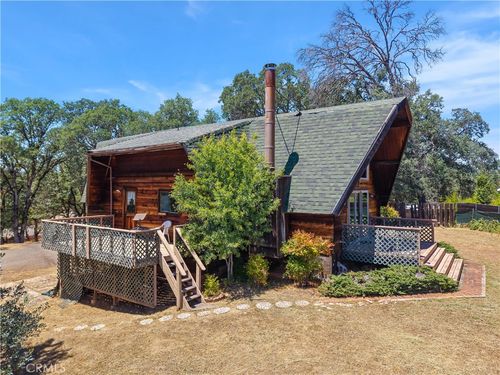 1239 Boggs Ln, Lakeport, CA, 95453-3011 | Card Image