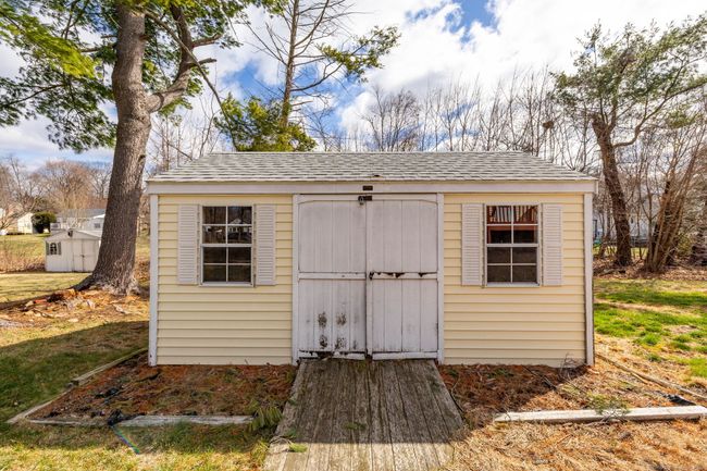 142 Cedar St, House other with 3 bedrooms, 2 bathrooms and null parking in Wethersfield CT | Image 34