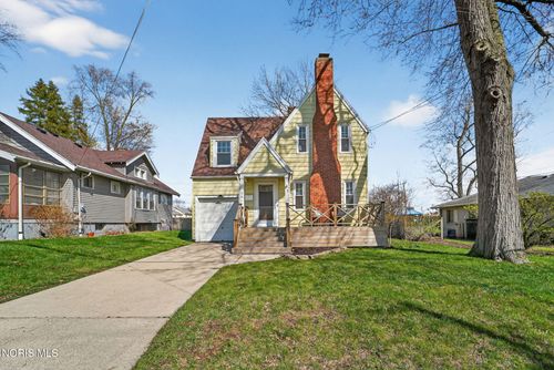 5618 Balfour Rd, Sylvania, OH, 43560-2007 | Card Image