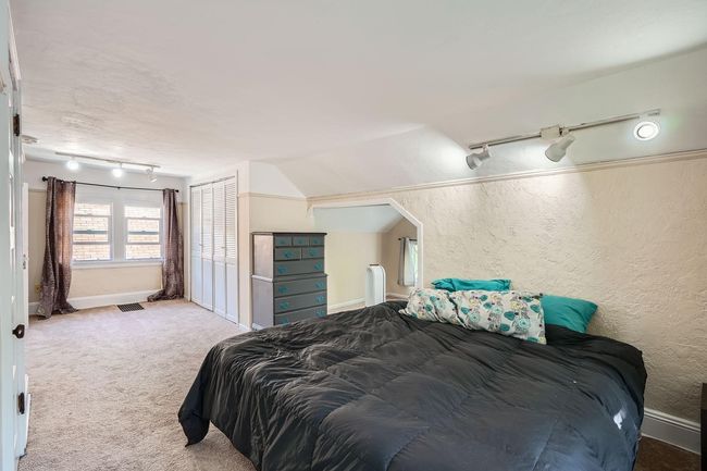 900 Charles Ave - Web Quality - 008 - 22 2nd Floor Primary Bedroom.jpg | Image 11