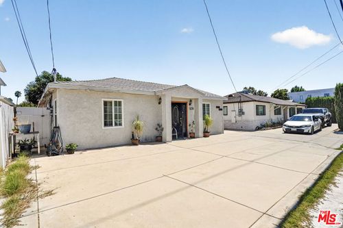 6236 Lindley Ave, Encino, CA, 91316-7117 | Card Image