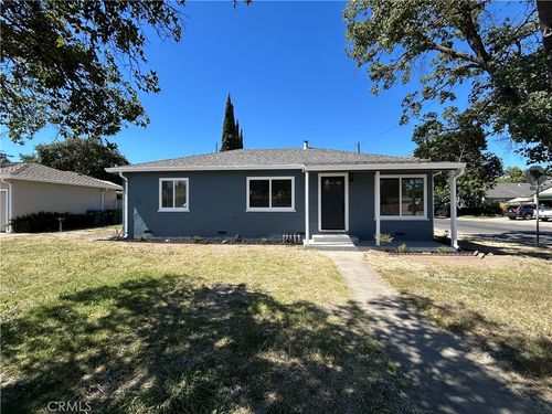 283 E Churchill St, Stockton, CA, 95204-2003 | Card Image