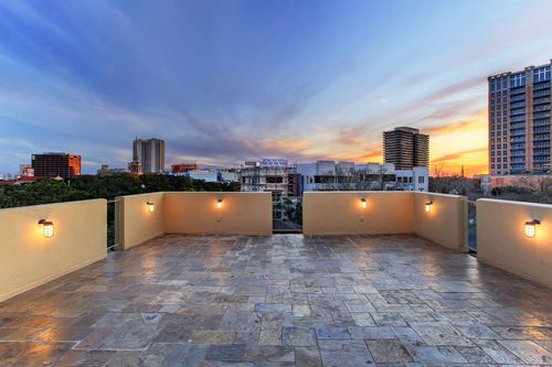 5002 Milam St, Houston, TX, 77006-6218 | Card Image