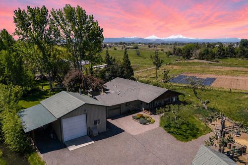 1350 Ne Yucca Ave, Redmond, OR, 97756-8786 | Card Image