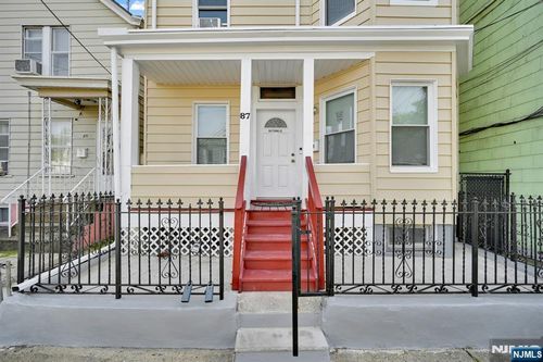 87 Highland St, Paterson, NJ, 07524-1908 | Card Image