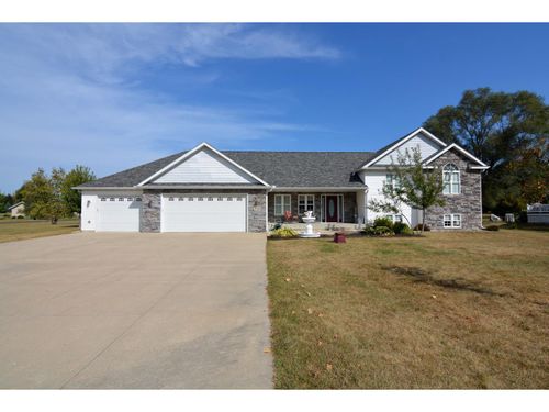 W7320 Kristen Drive, Pacific, WI, 53954 | Card Image