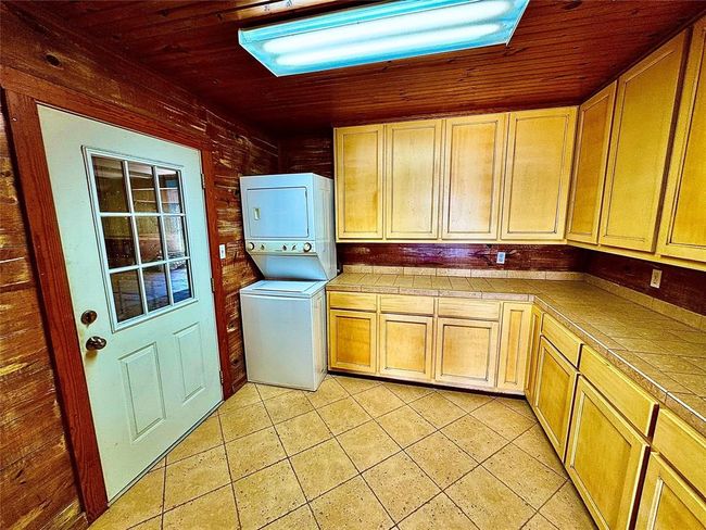 7165 Backridge Rd, House other with 6 bedrooms, 7 bathrooms and 2 parking in Sabine Pass TX | Image 35