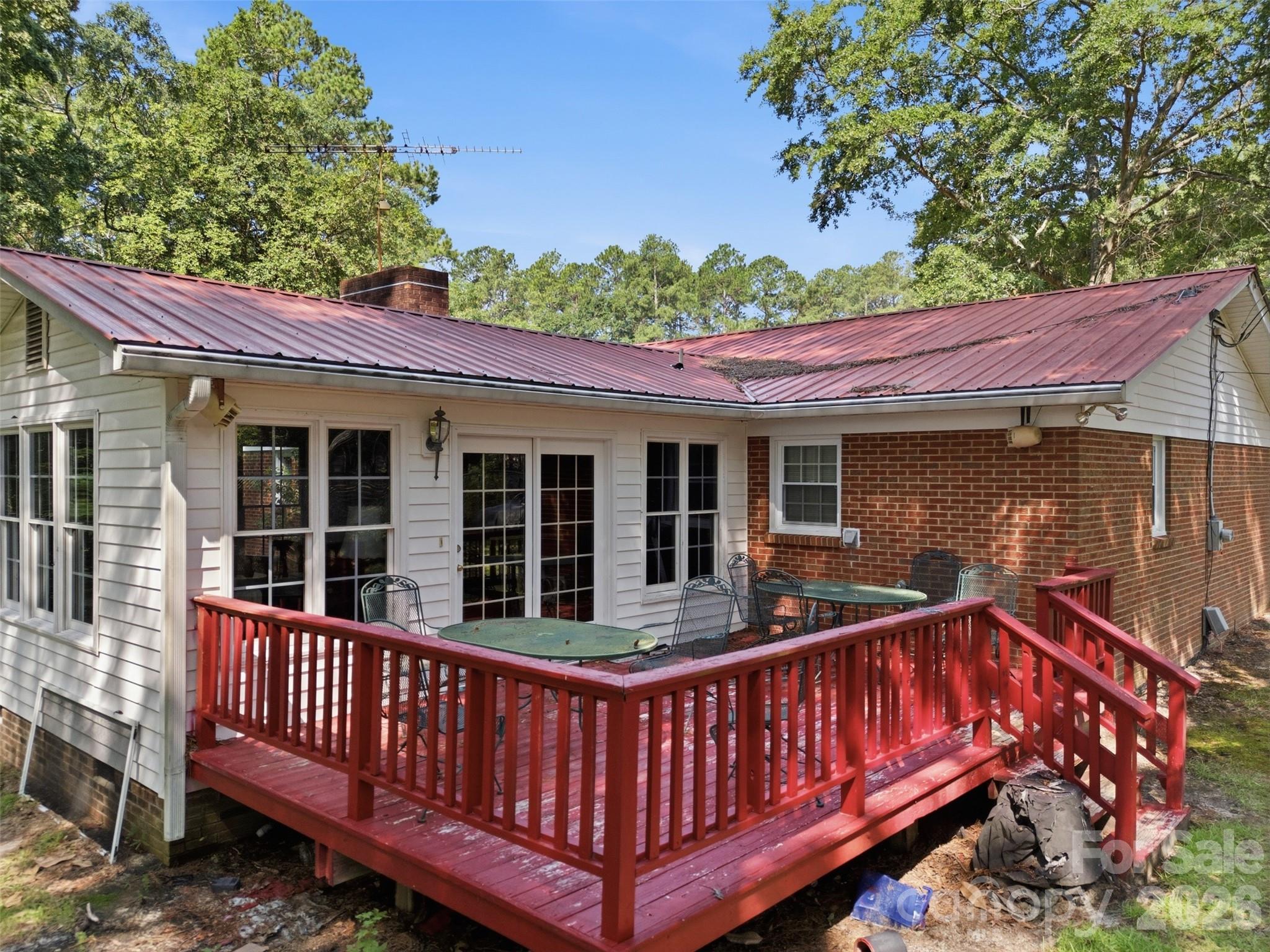 Residential in Hamlet 4