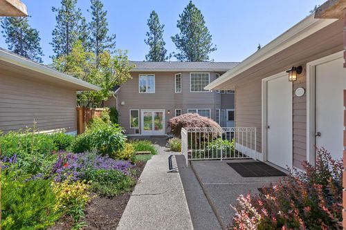 731 E Inverness Ln, Spokane, WA, 99223-6368 | Card Image