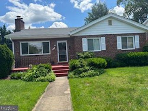 137 Fleetwood Ter, SILVER SPRING, MD, 20910-5563 | Card Image